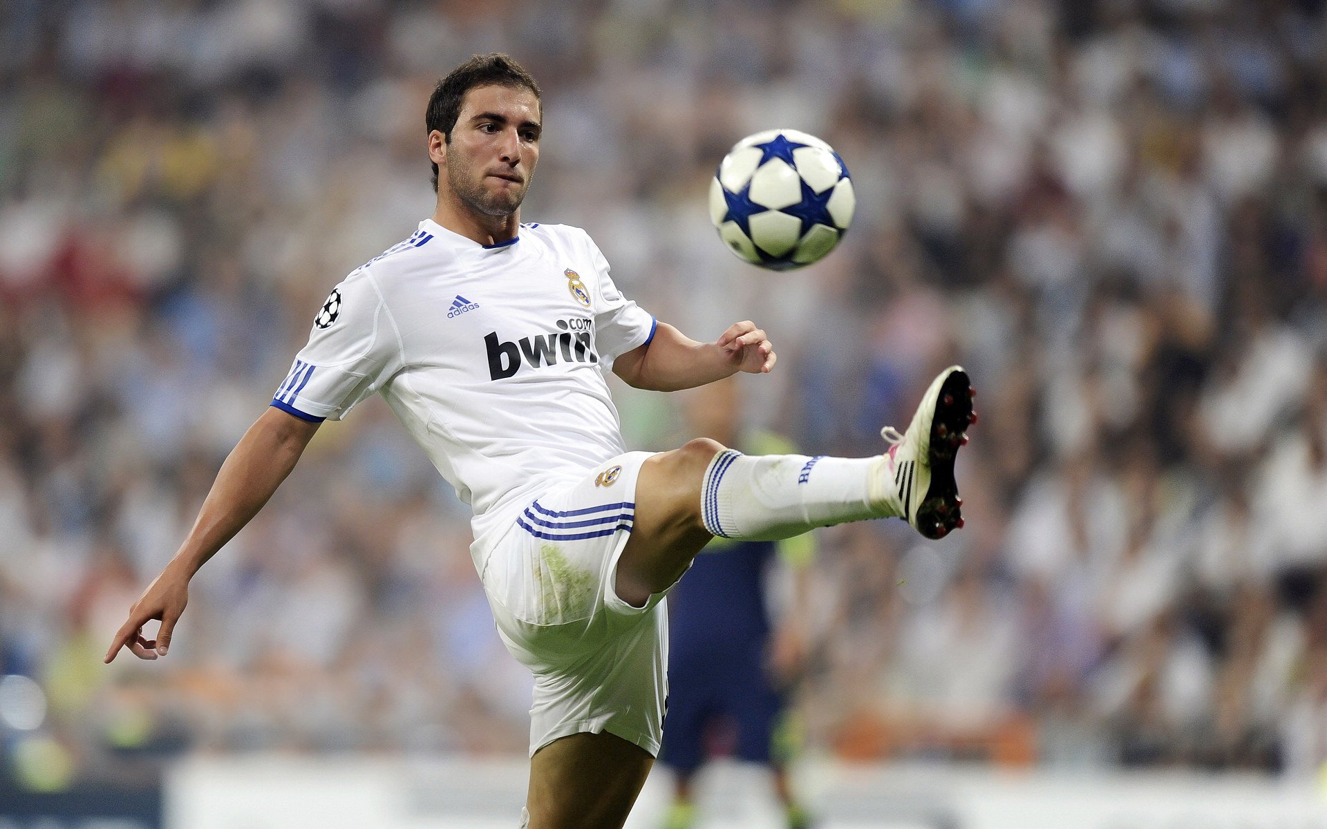 中超是否应实行积分奖励促进积极进攻，中超积分规则怎么算