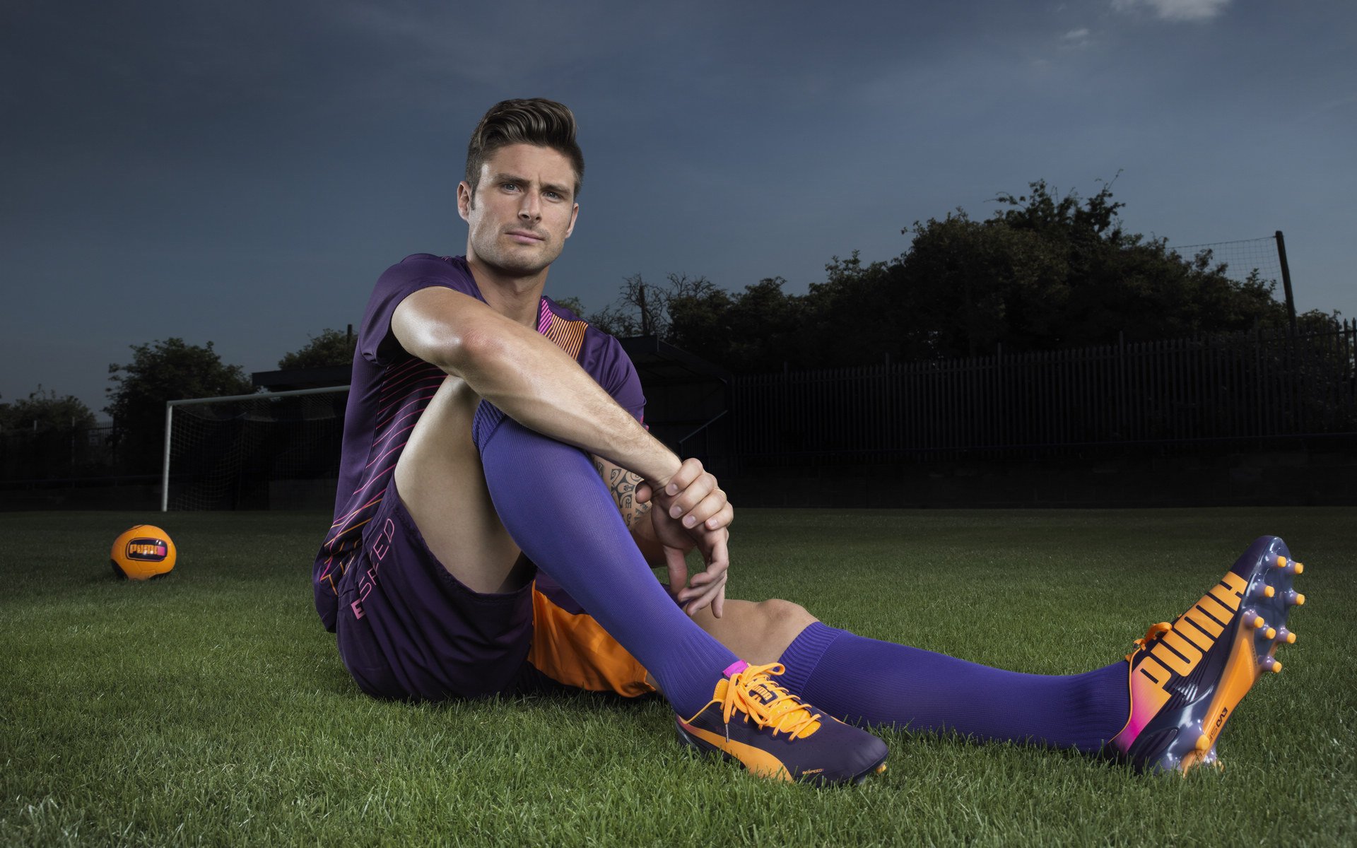 勇士队球员接受公开访问 呈现球场外风采，勇士队球员2021